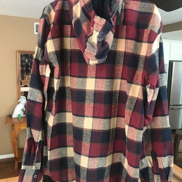 Molokai Hooded Flannel (new with tag) - Picture 2 of 2